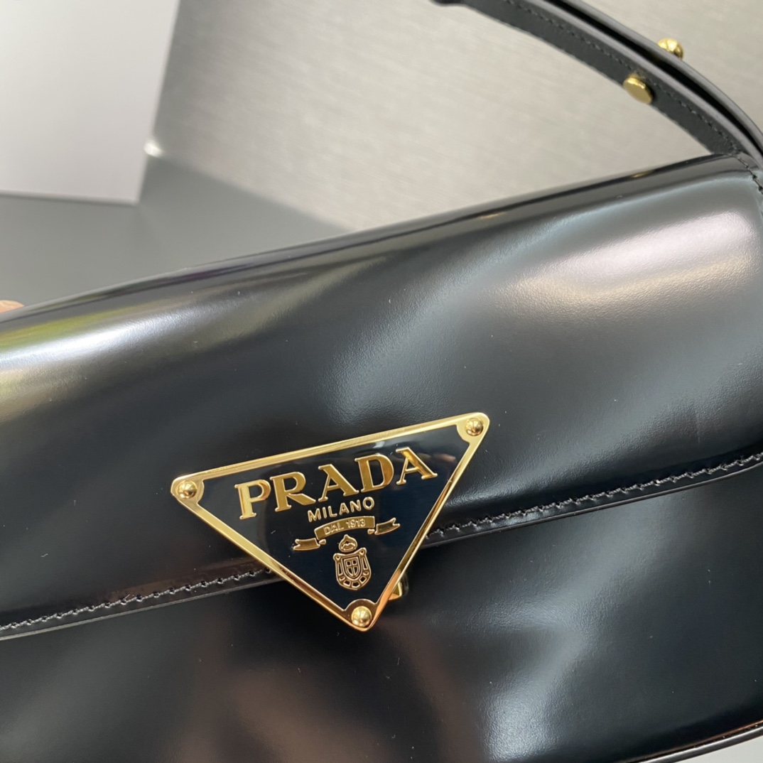 Prada Patent Leather Shoulder Bag With Flap Black 1BD339